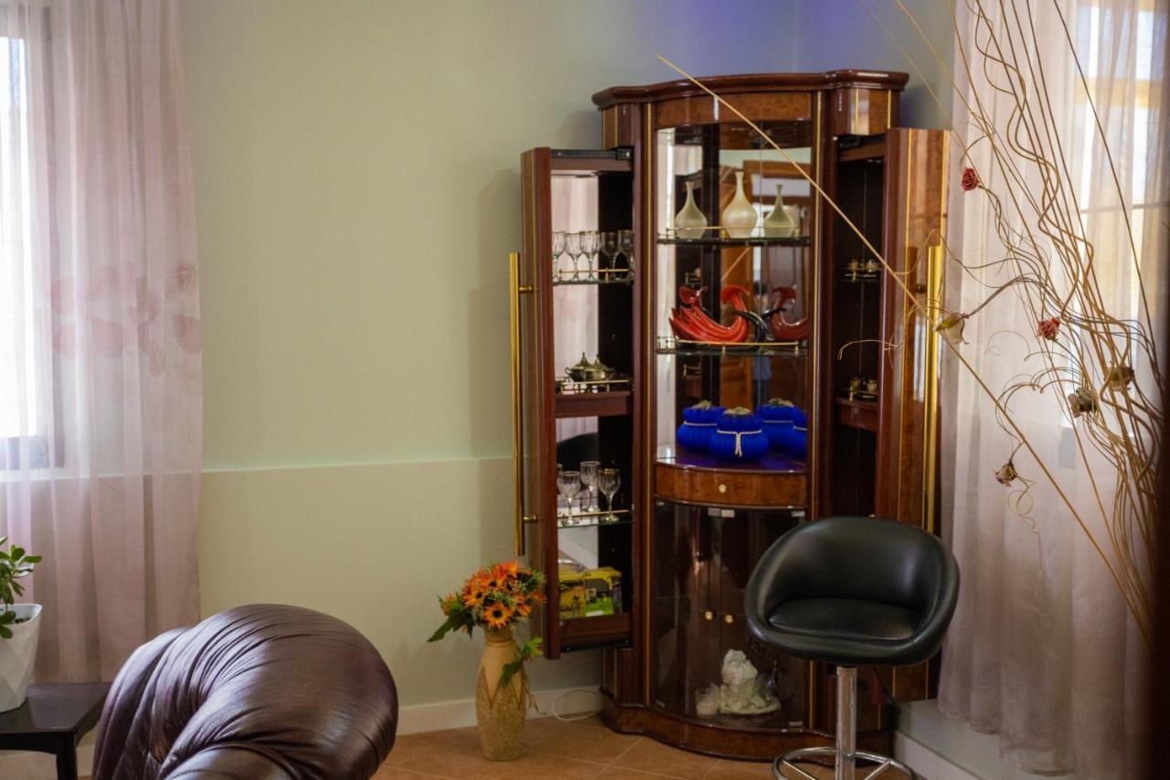 Aulona Holiday home
